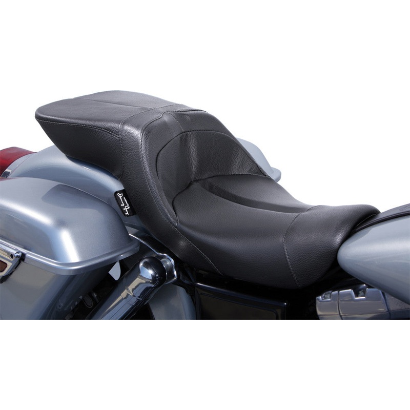 DANNY GRAY TOURIST 2-UP LEATHER SEAT DYNA MODELS FA-DGE-0311